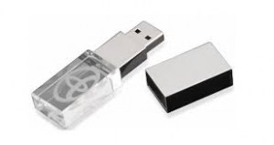 USB101 Memoria USB Cristal